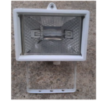 PROJECTEUR HALOGÈNE A FIXER 150W